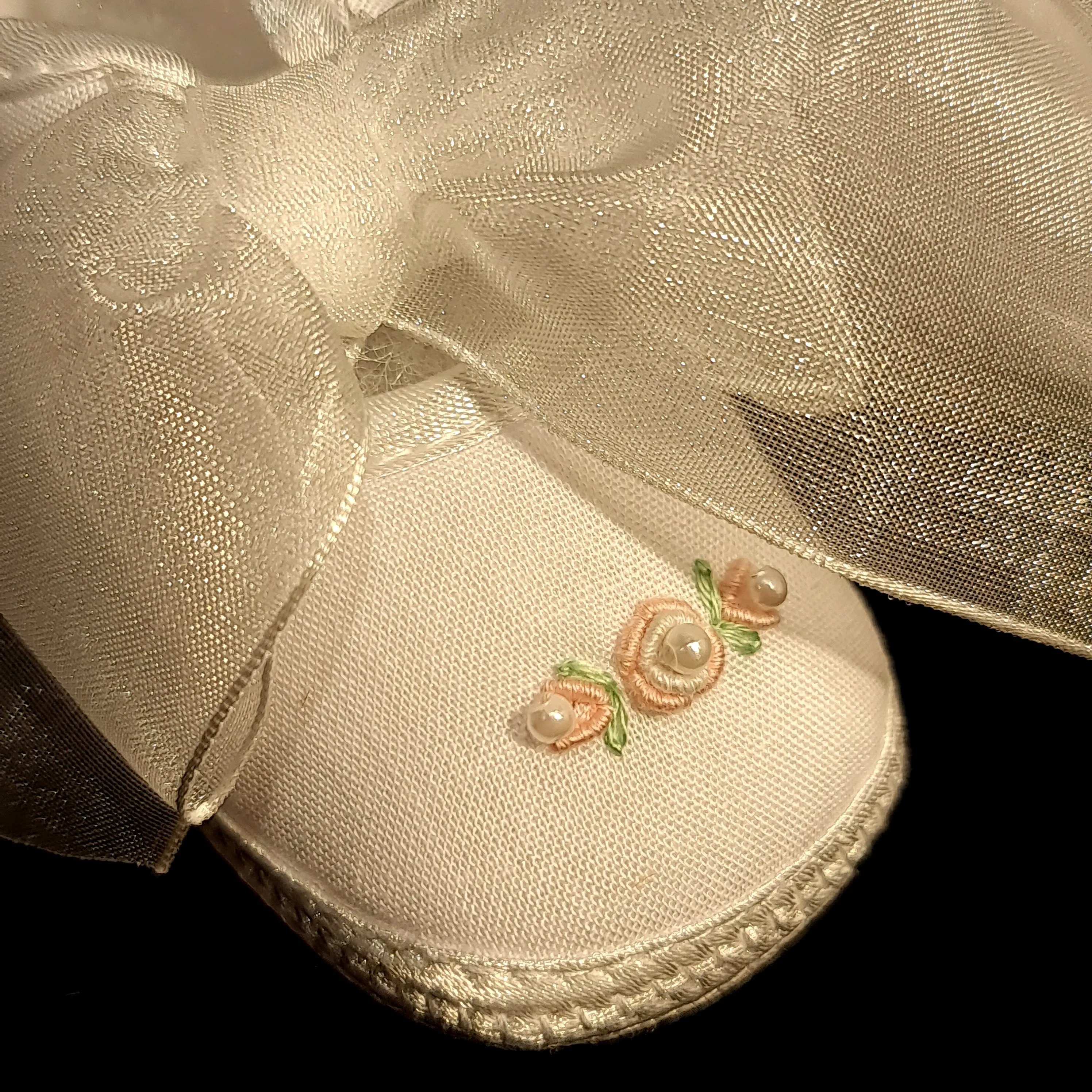 164 Will Beth Occasion pram shoes NB embroidery with seed pearls