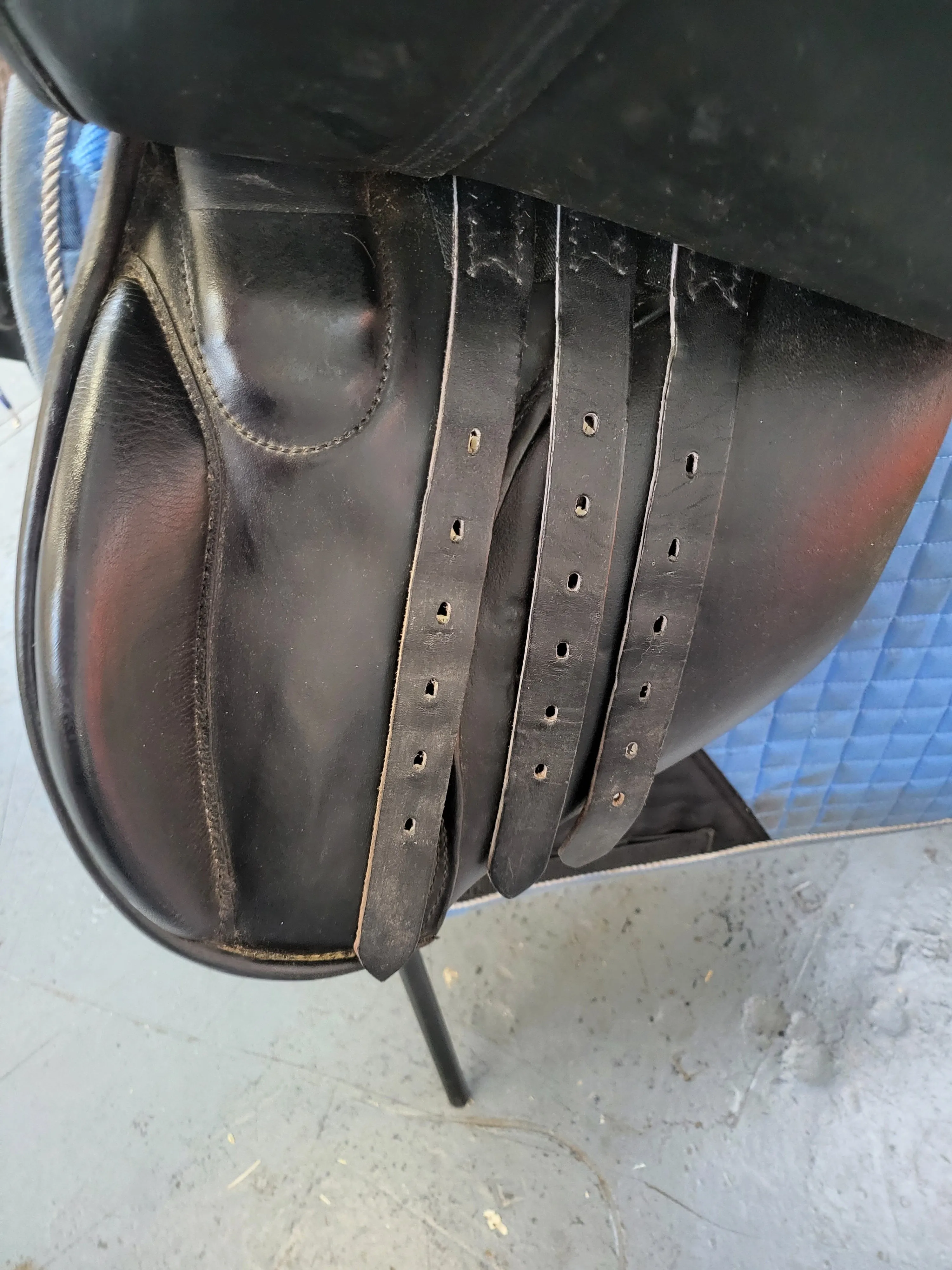 18" Lemetex Futura Gp saddle med gullet