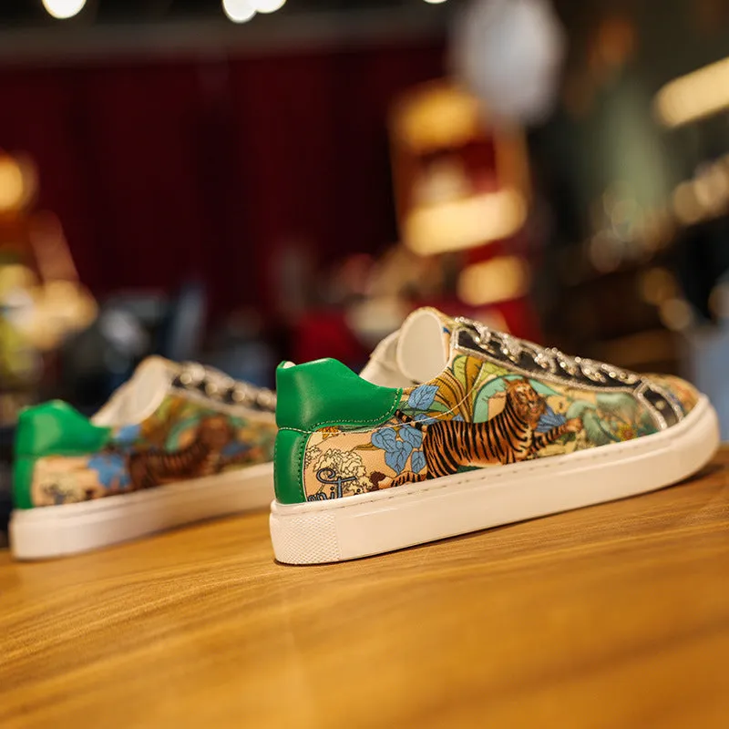 2024 Winter Men’s Graffiti Patchwork Sneakers – Trendy National Style Soft Sole Casual Shoes