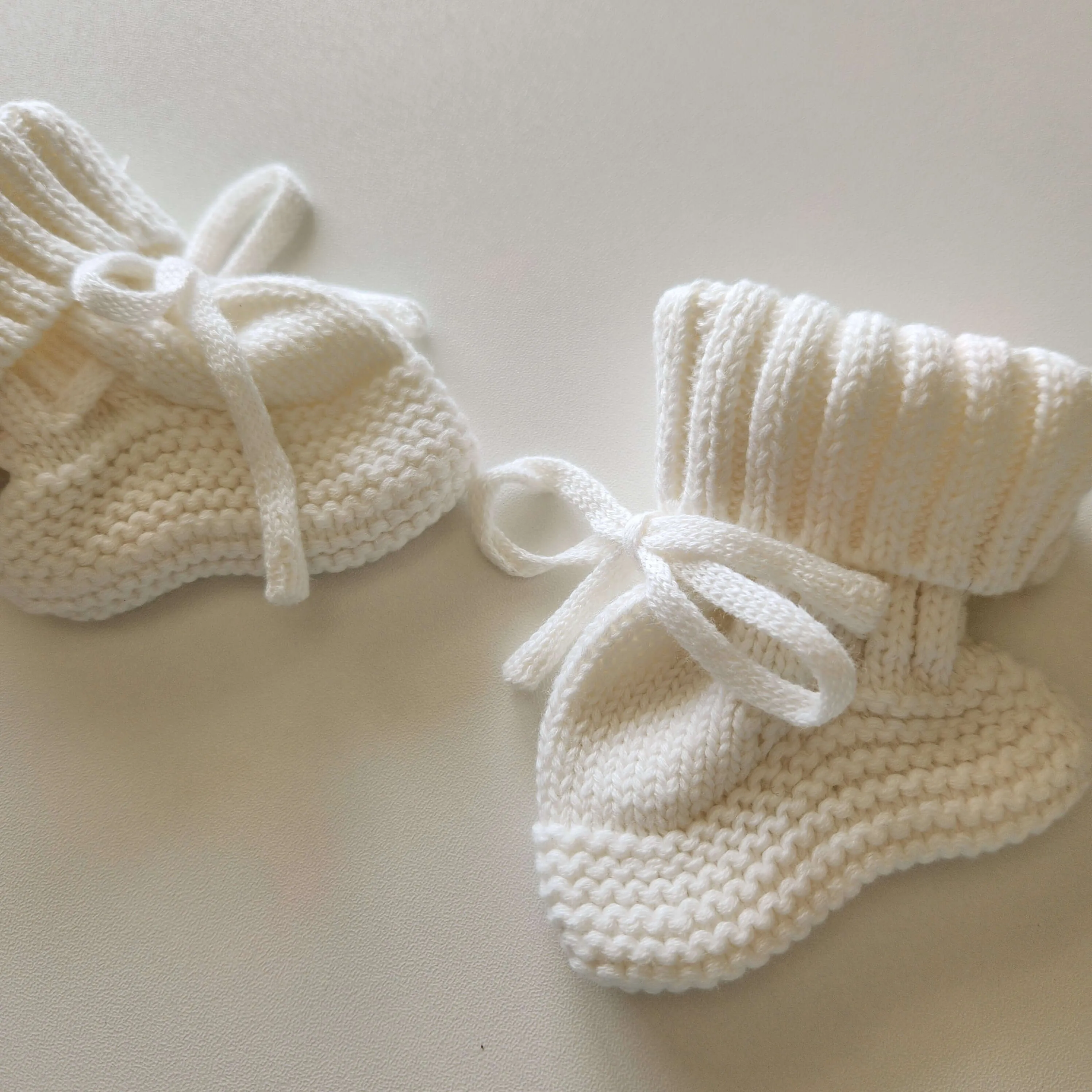 BABY BOOTIES - MARSHMALLOW