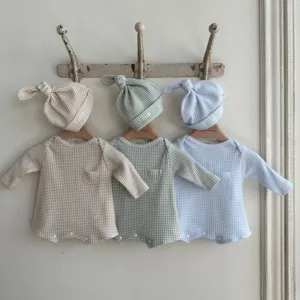 Bel Waffle Cotton Baby Romper and Knotted Hat (Sky)