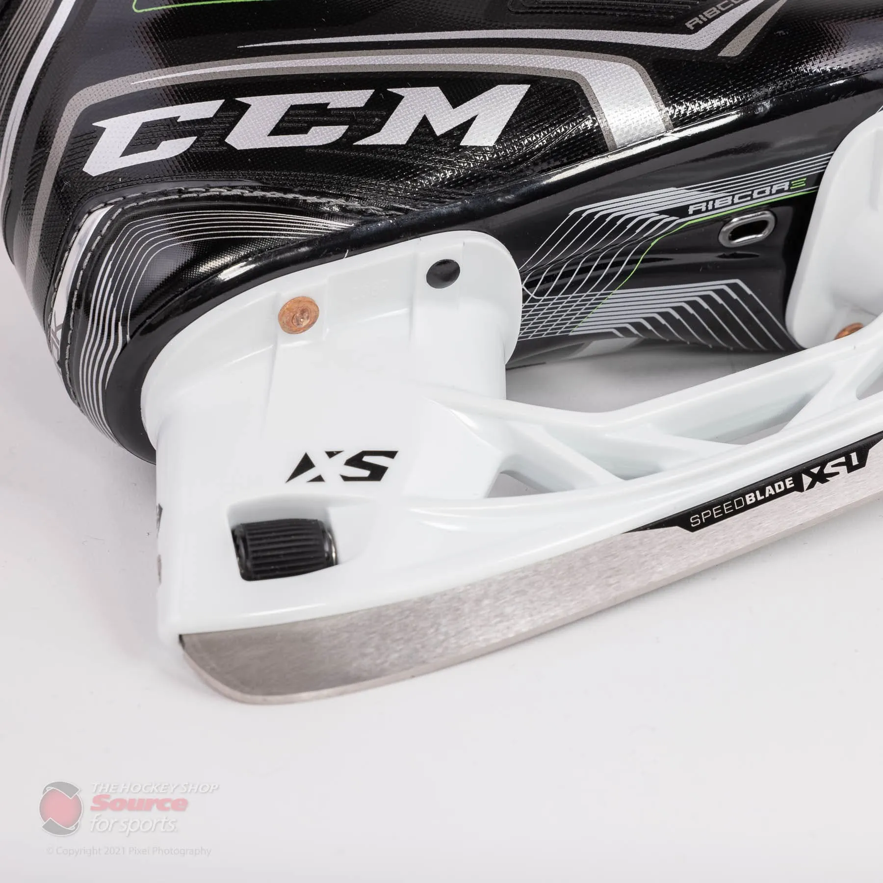 CCM RIBCOR 90K Intermediate Hockey Skates