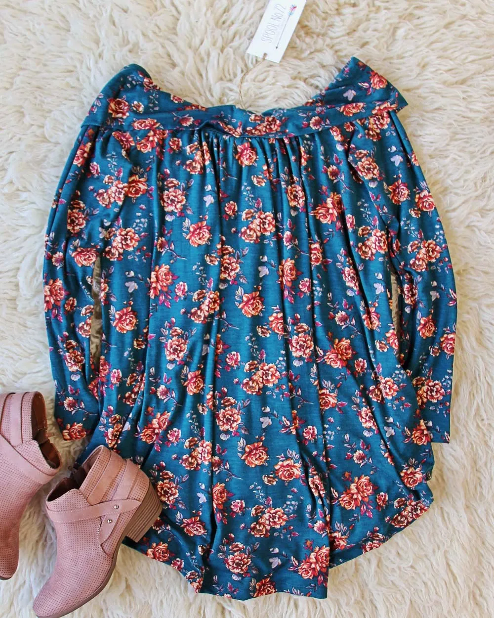 Crescent Flower Top in Teal