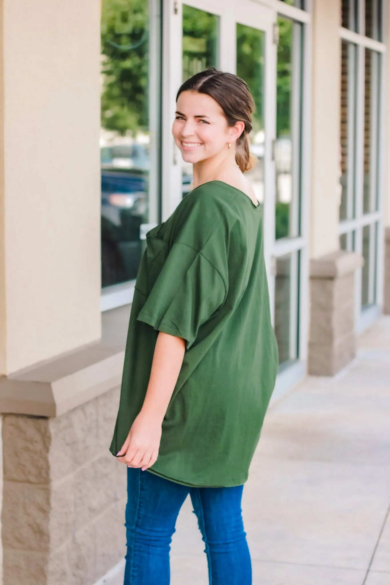 Hello Boyfriend Tee in Hunter Green