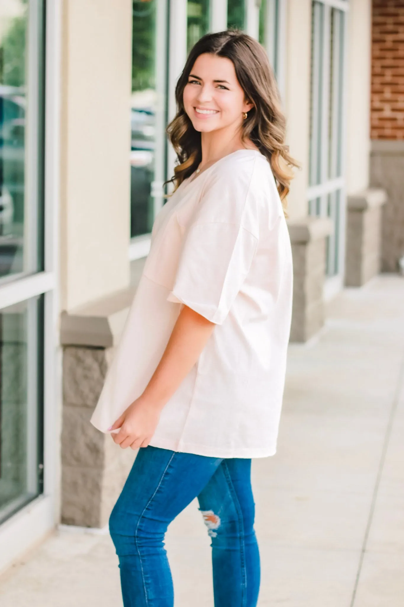 Hello Boyfriend Tee in Ivory