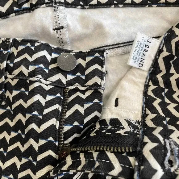 J Brand Berlin Print Super Skinny Leg Jeans Mid Rise Size 24
