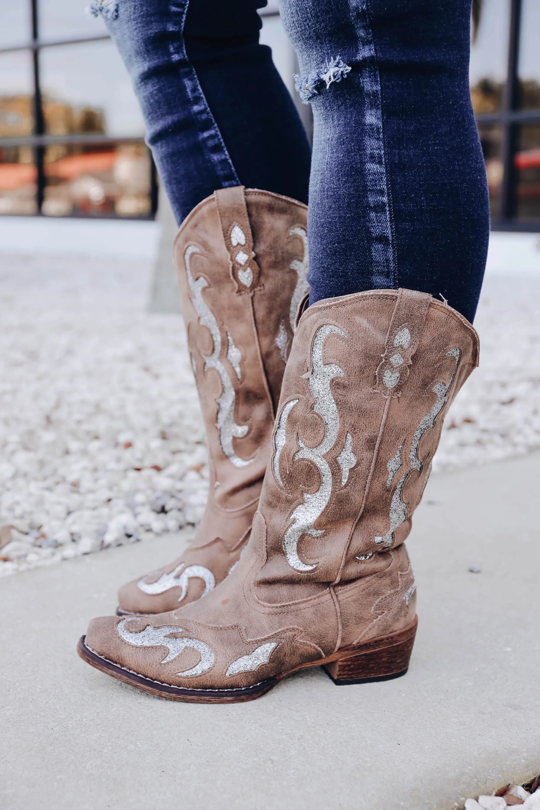 Kaylee Cowgirl Boot - Taupe
