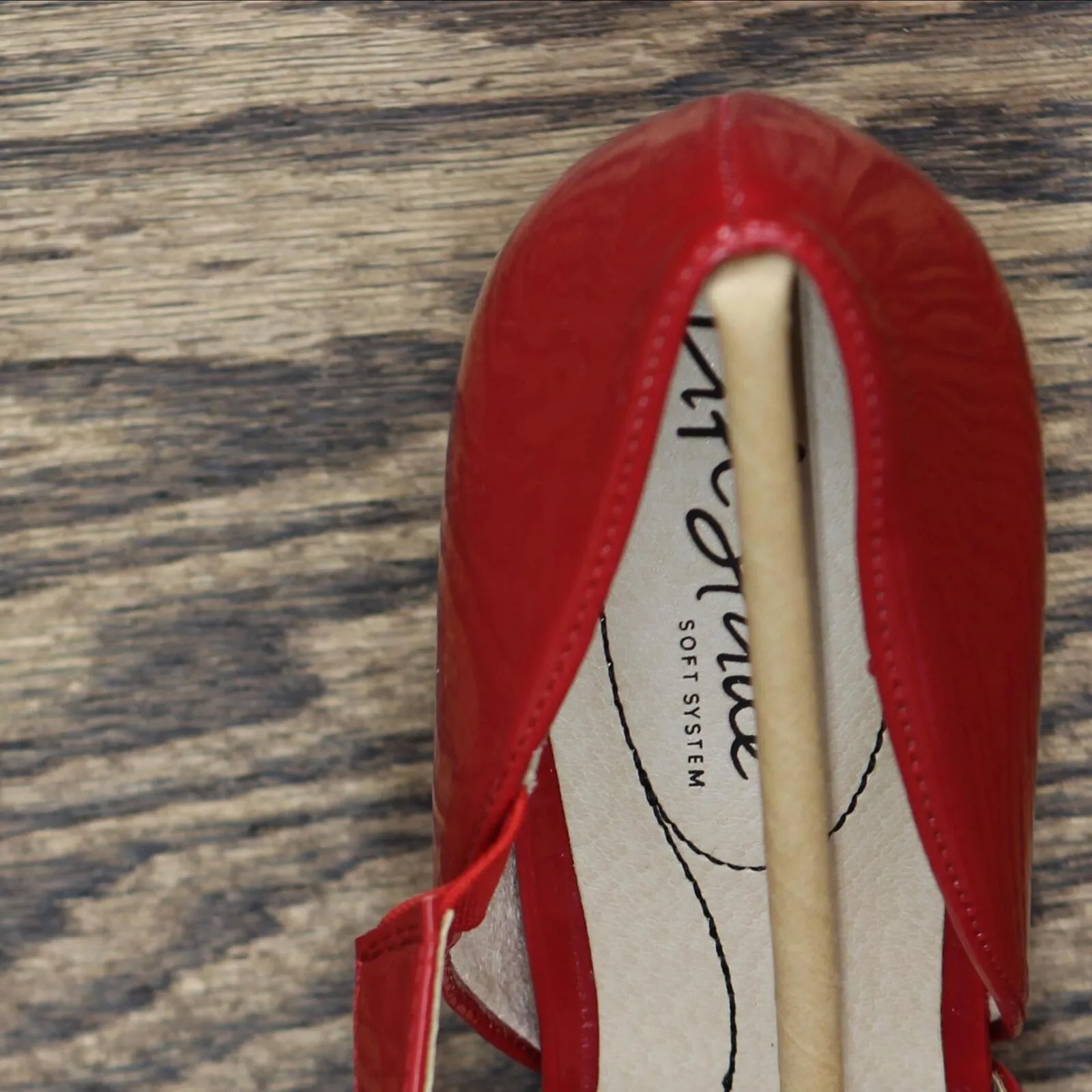 Lifestride Womens Suki Pumps Stiletto Heels Shoes E9896S3 Fire Red 8M
