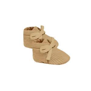 QUINCY MAE RIBBED BABY BOOTIES HONEY