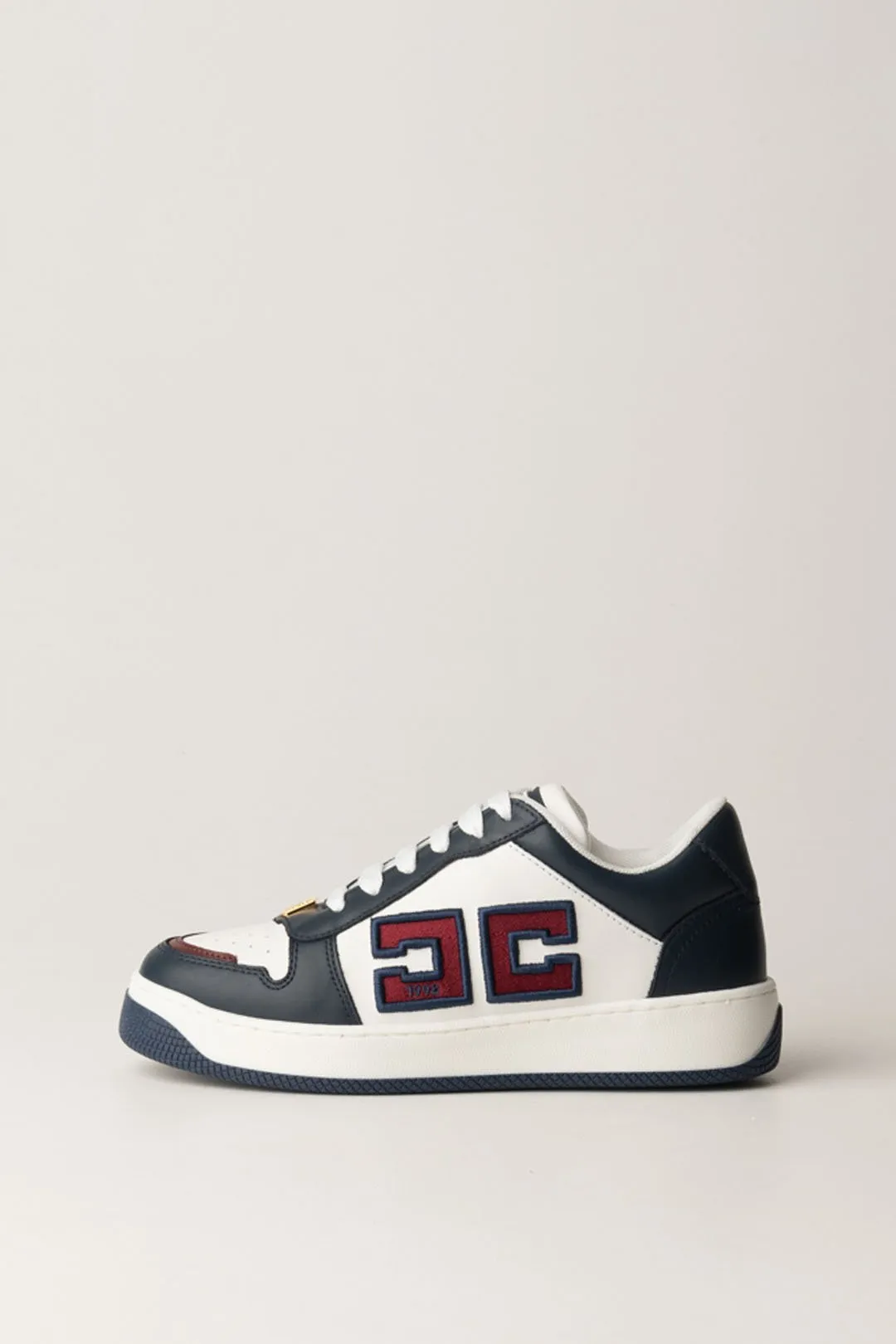 Sneakers In Pelle con Logo Doppia C