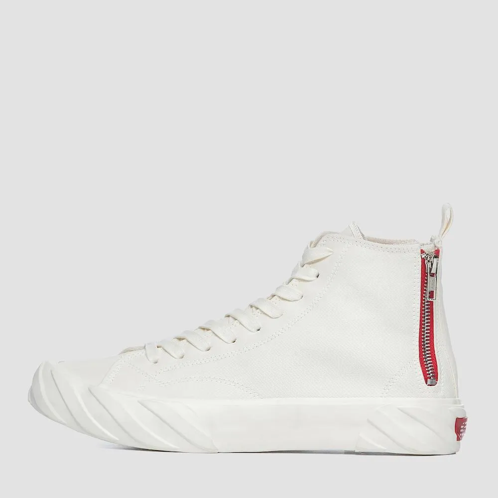 TOP Sneakers in White Carbon Coated Canvas