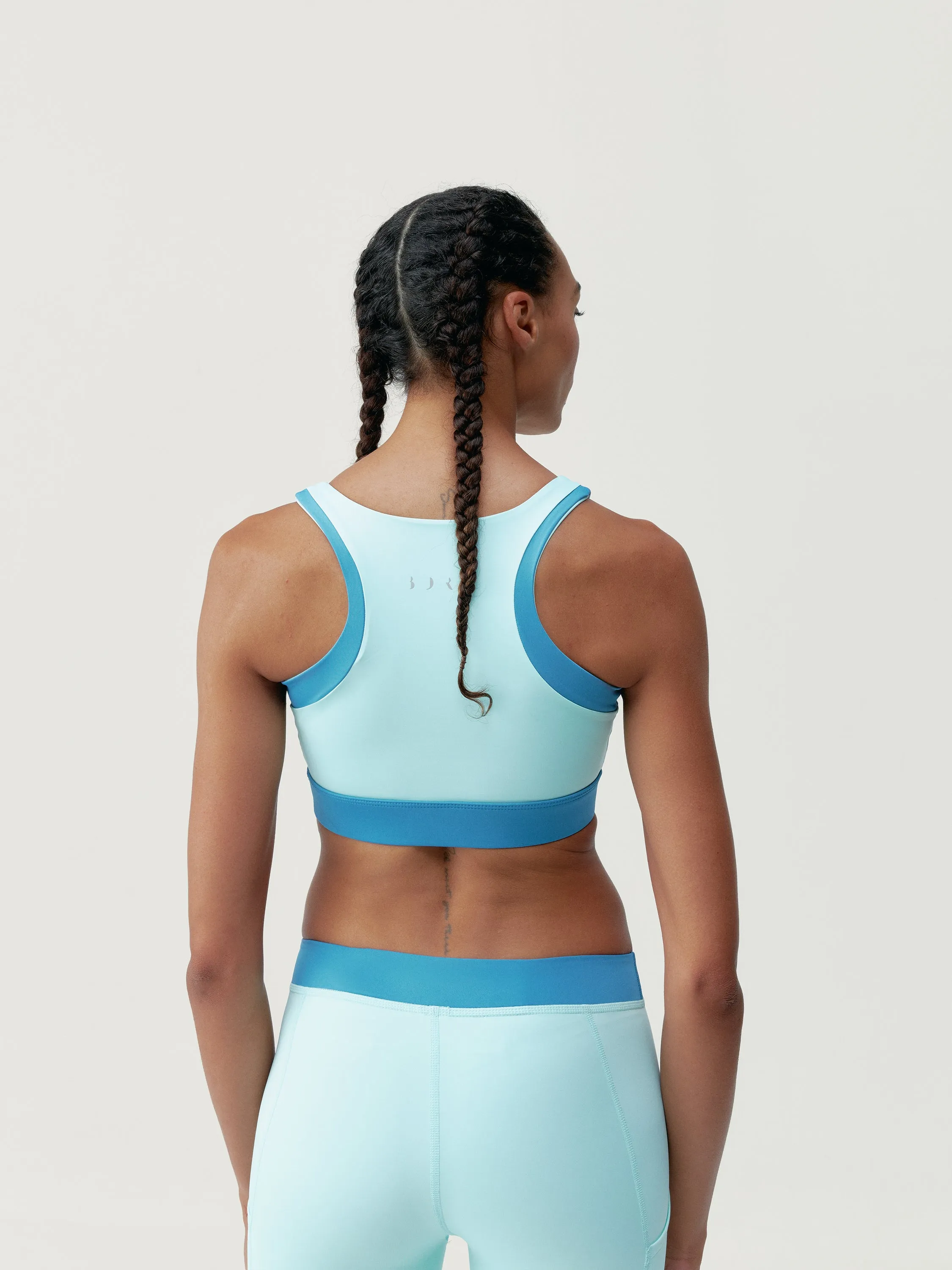 Top Xenia Wave/Celadon Blue