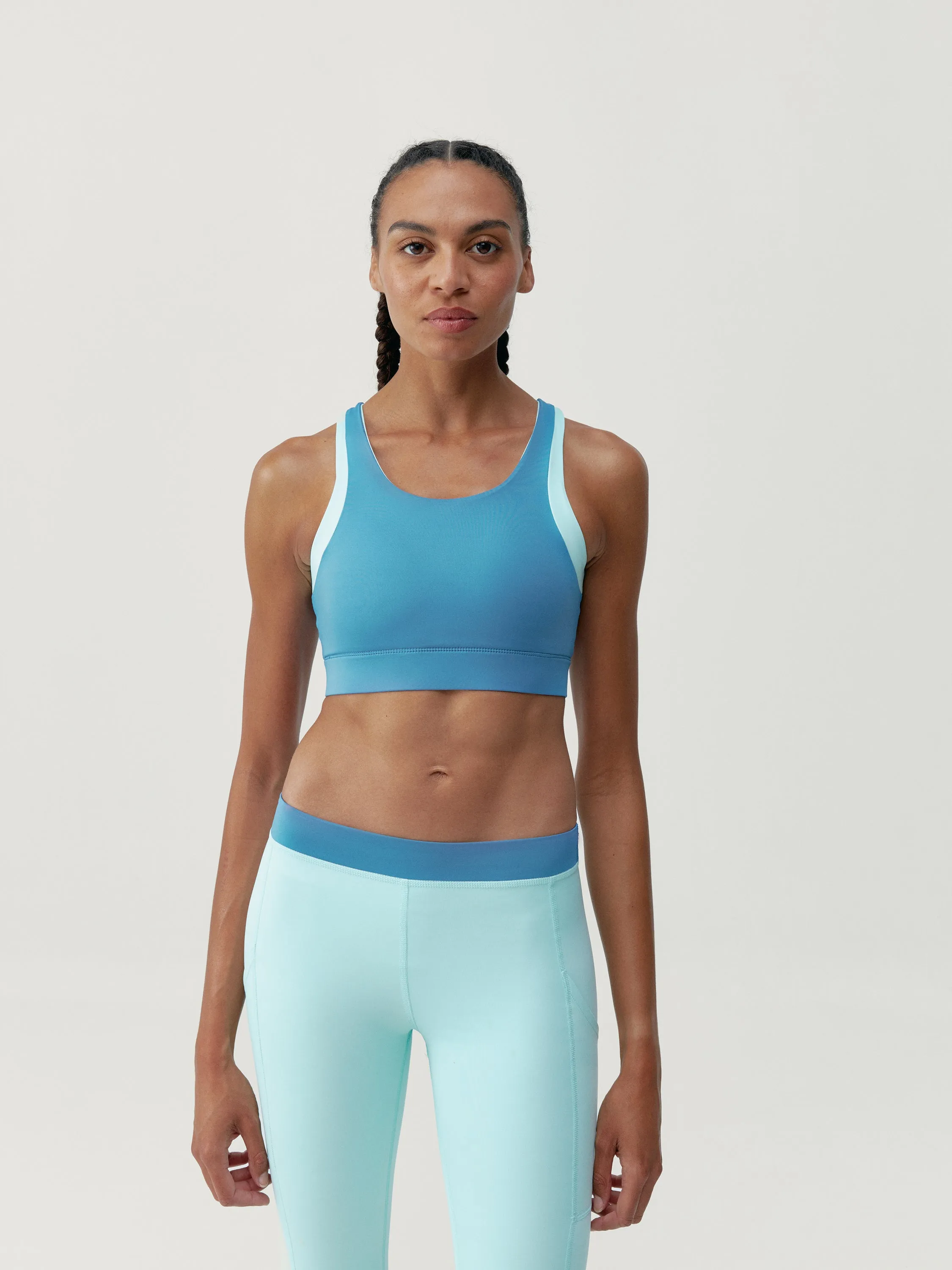Top Xenia Wave/Celadon Blue